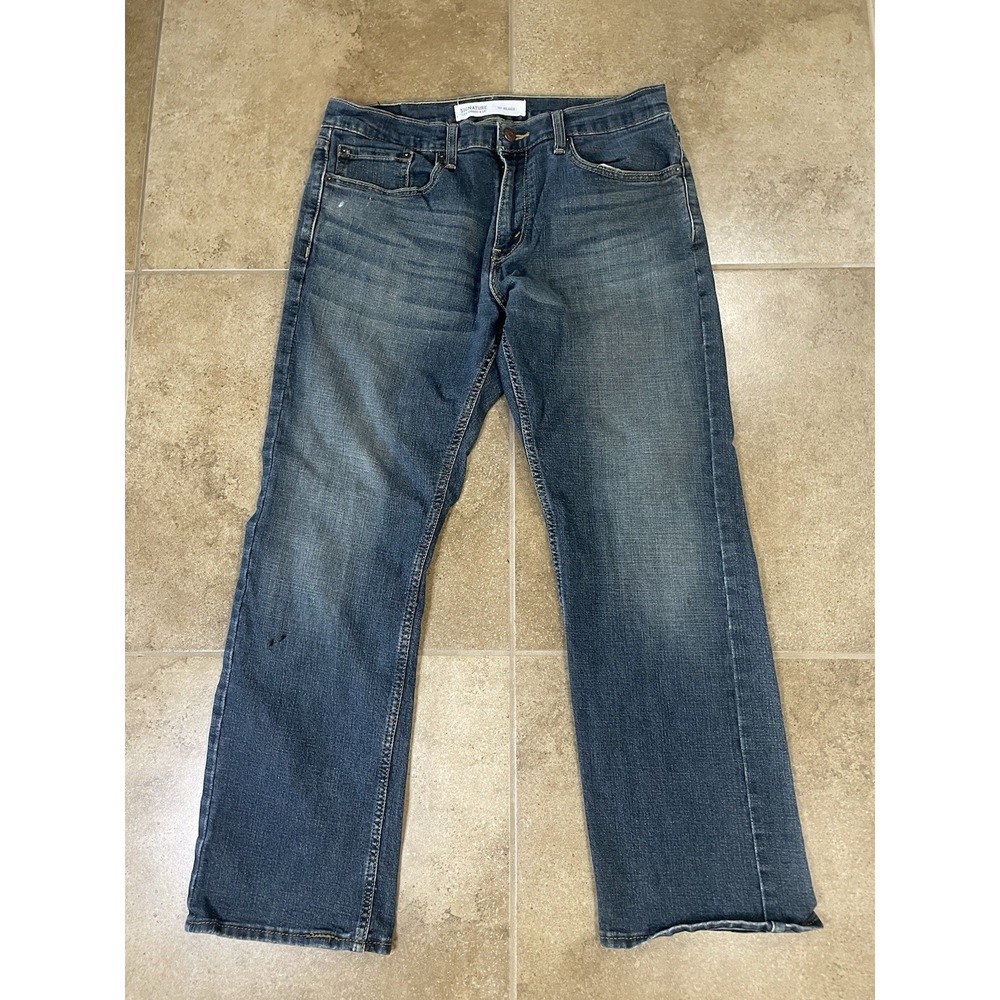 Signature Levi Strauss S61 Men's Jeans Sz 33x30 Relaxed Straight Medium Wash